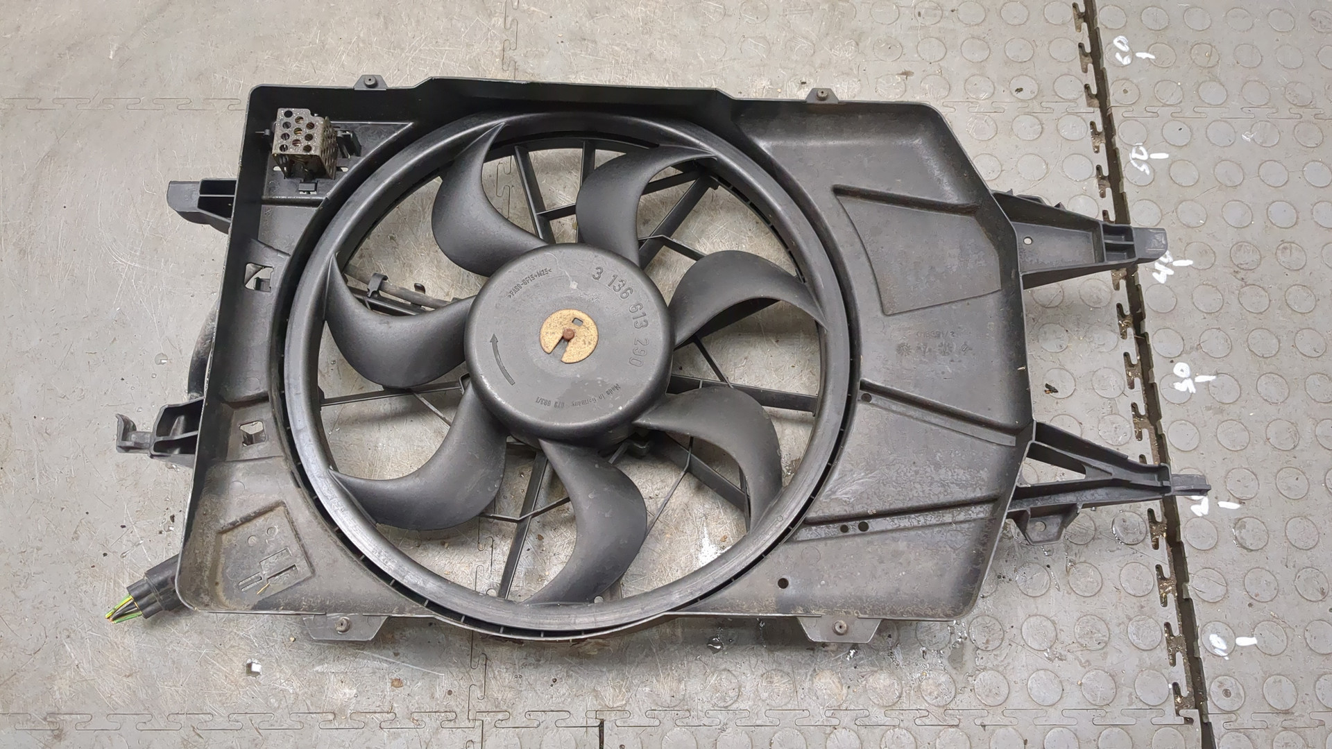 Вентилятор радиатора