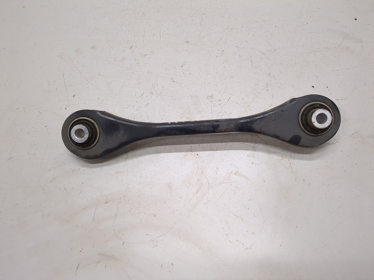 Рычаг задний