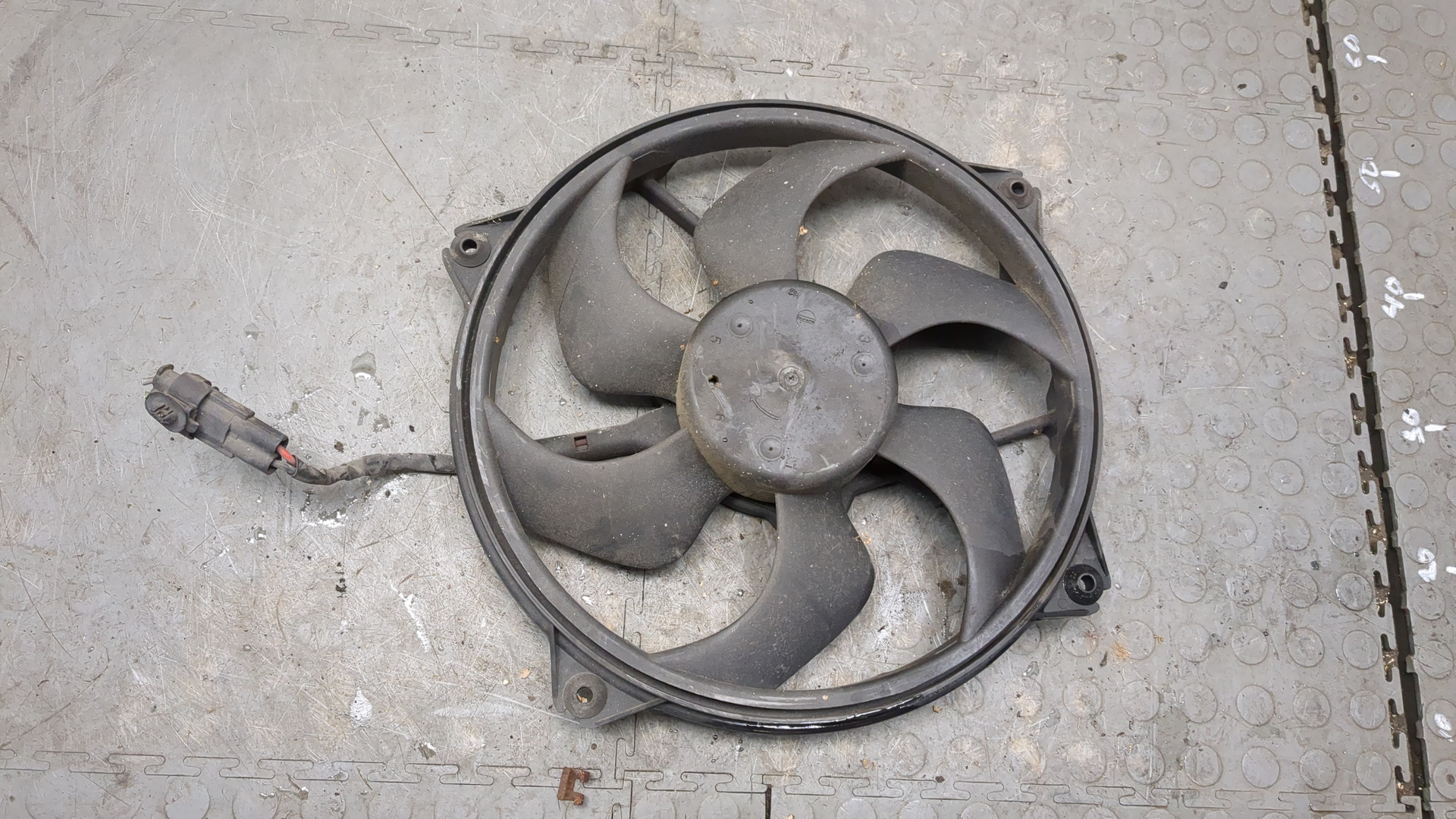 Вентилятор радиатора