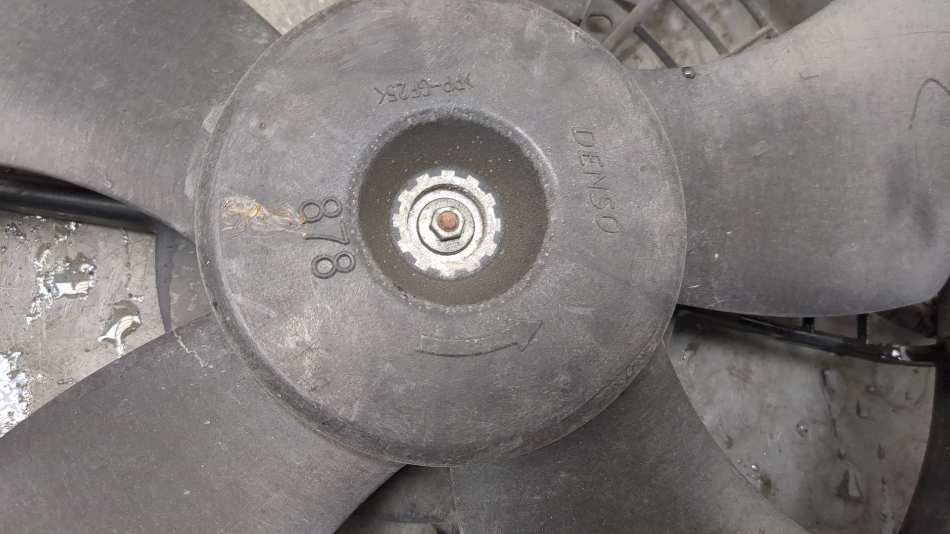 Вентилятор радиатора