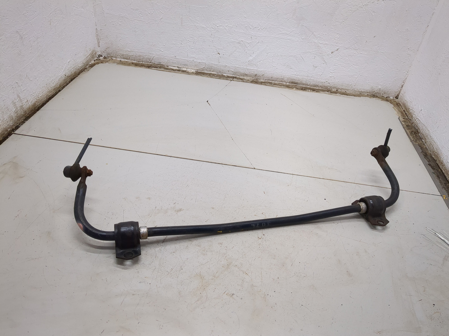 Стабилизатор задний