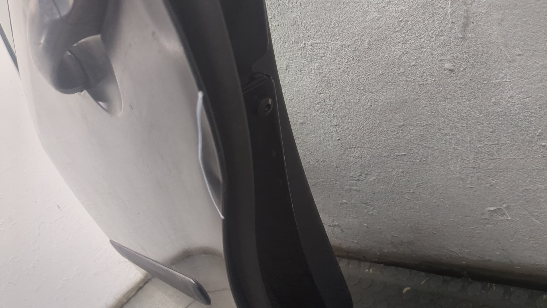 Дверь задняя левая