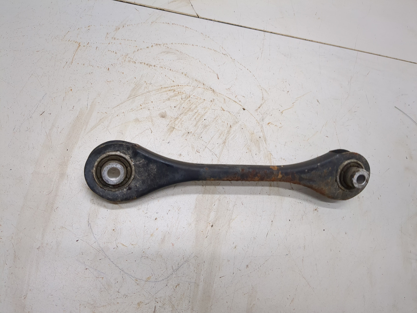 Рычаг задний