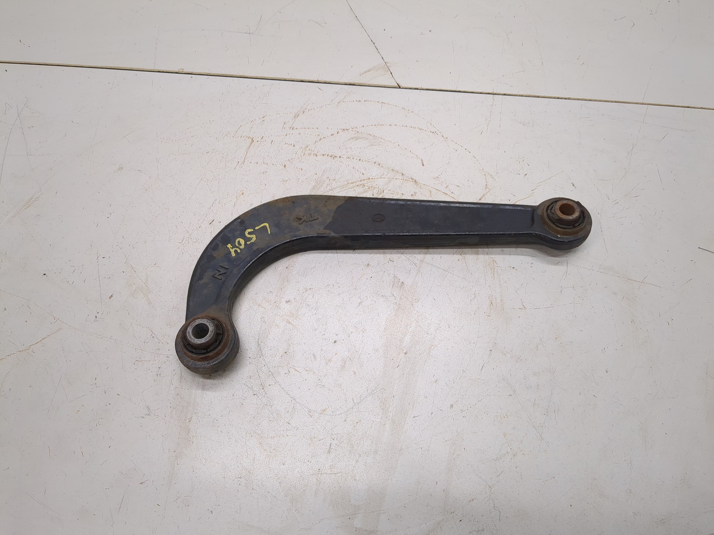 Рычаг задний