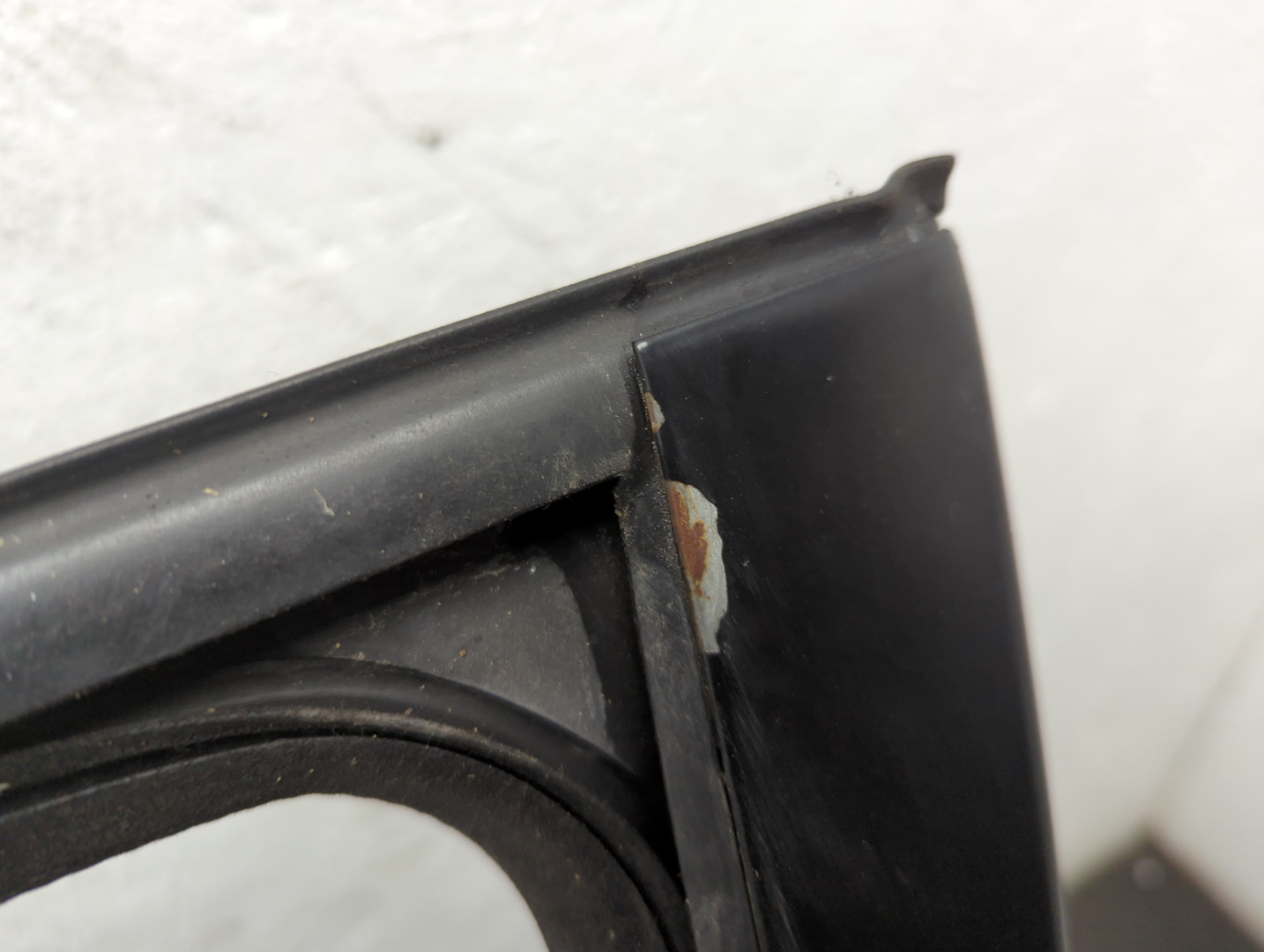 Дверь передняя левая