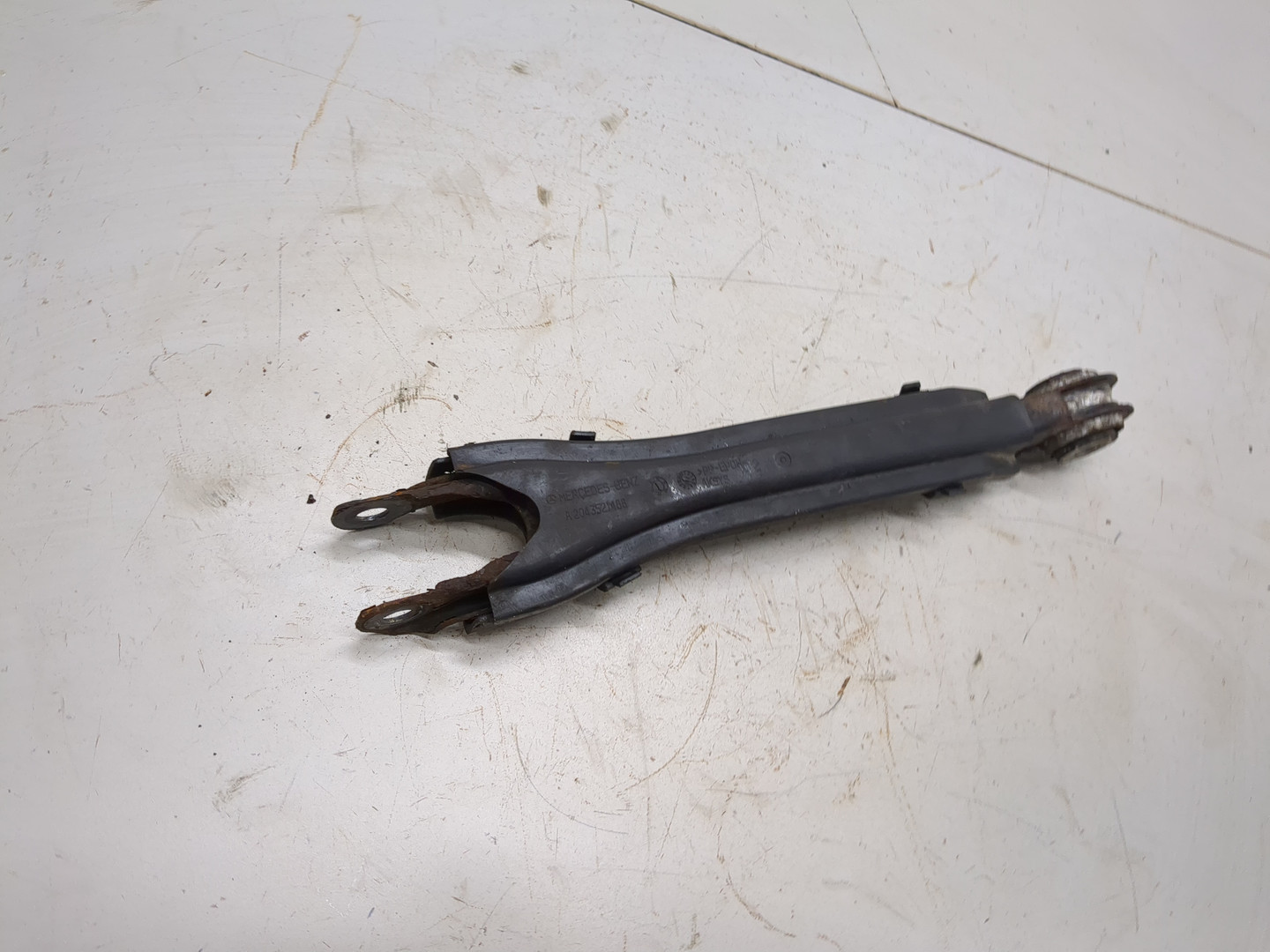 Рычаг задний