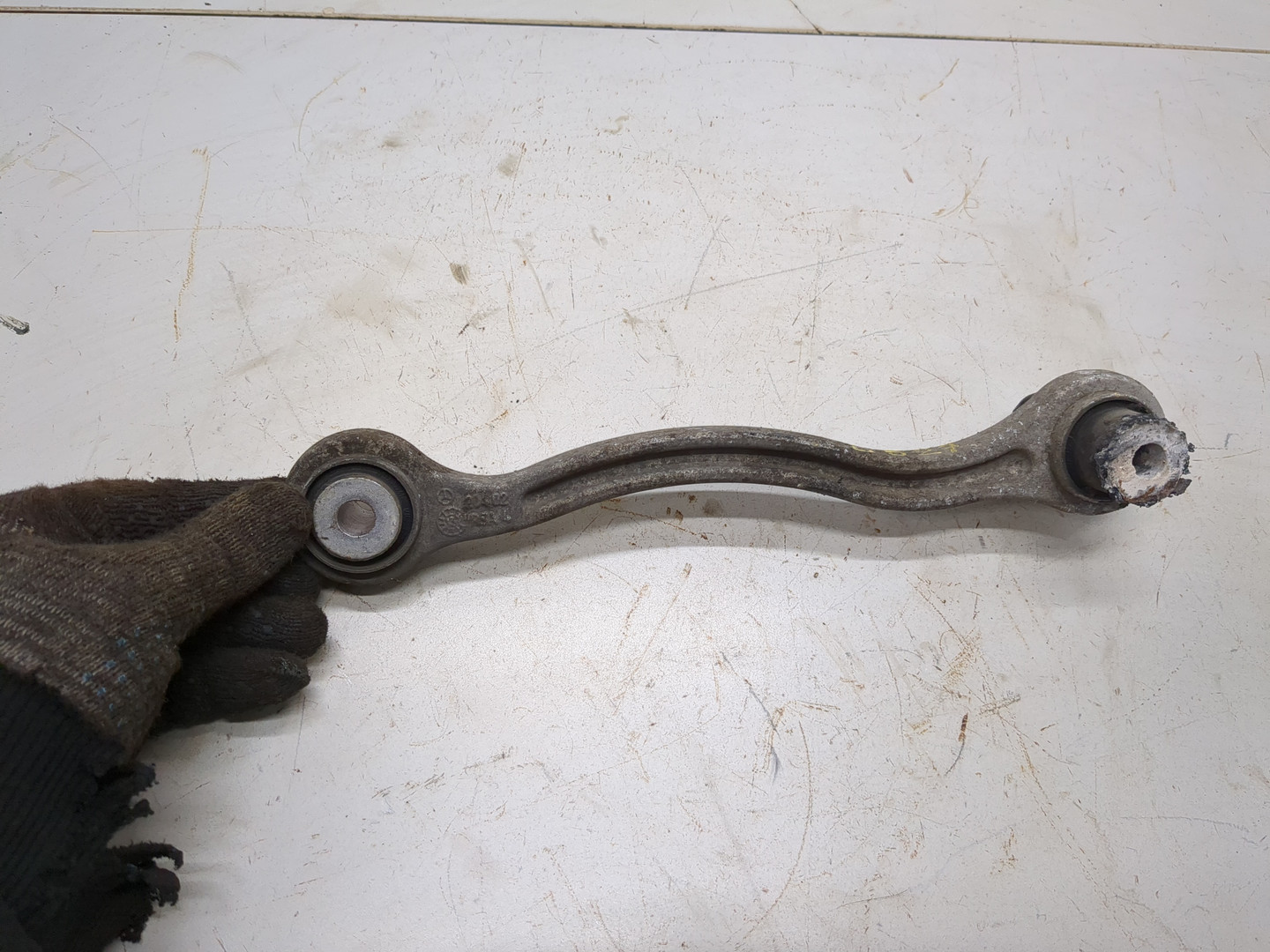 Рычаг задний