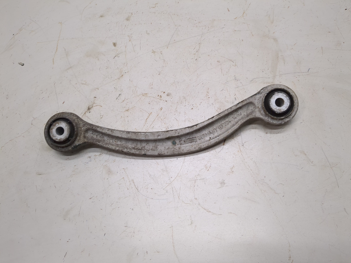 Рычаг задний