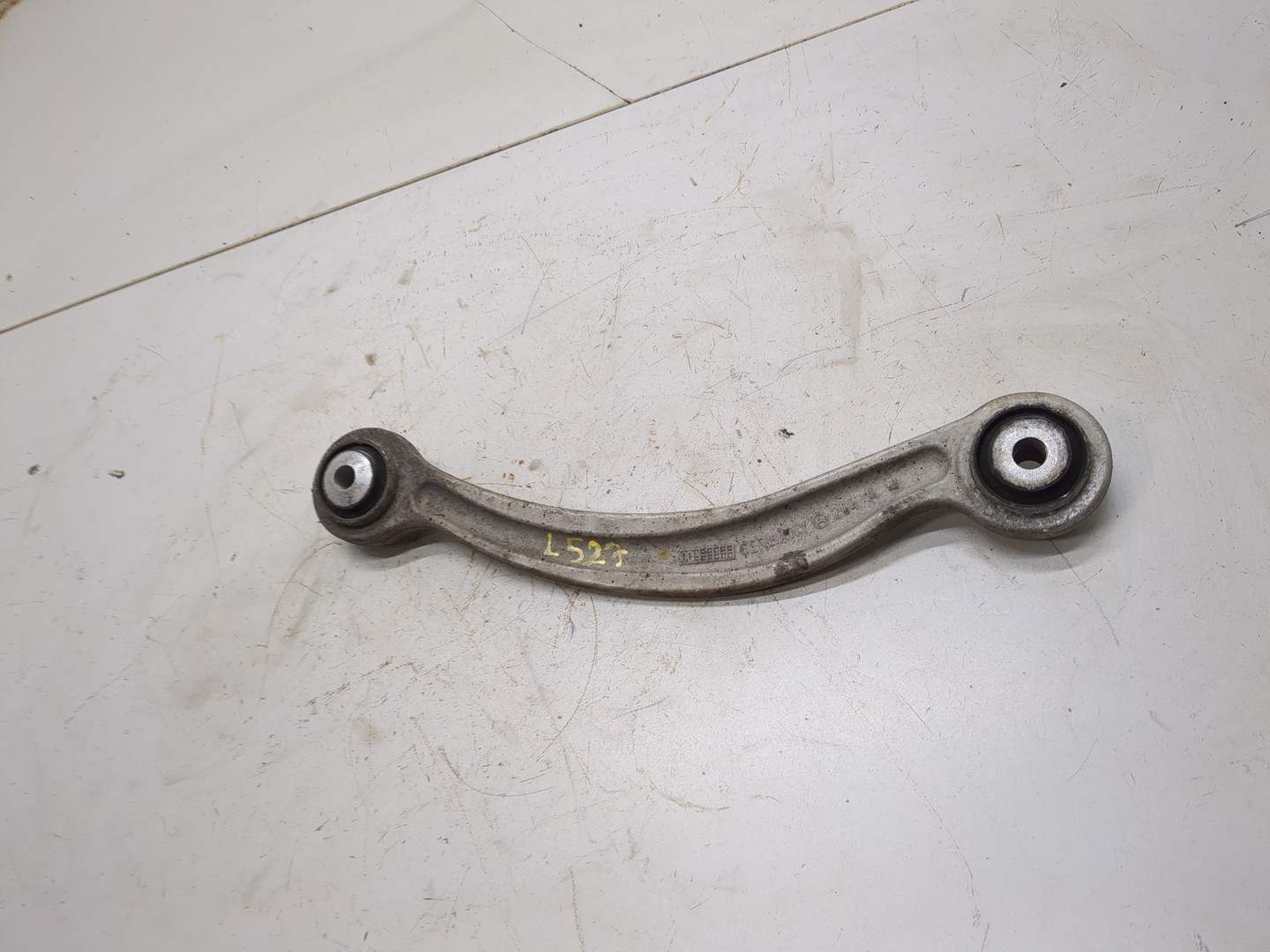 Рычаг задний