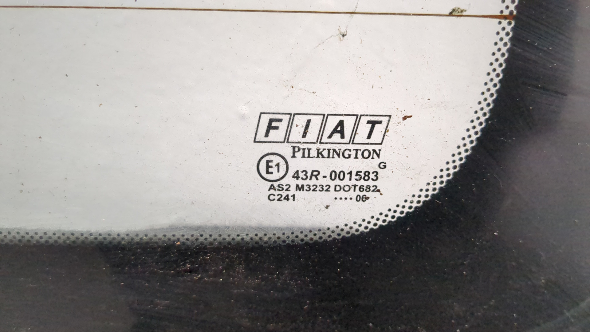 Дверь багажника