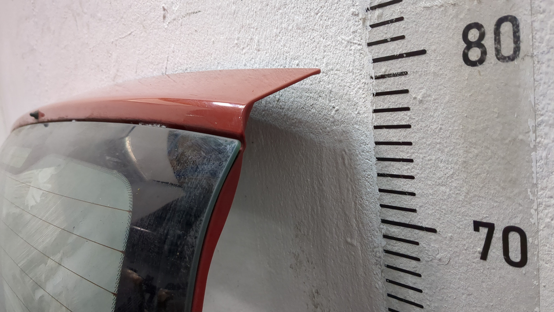 Дверь багажника