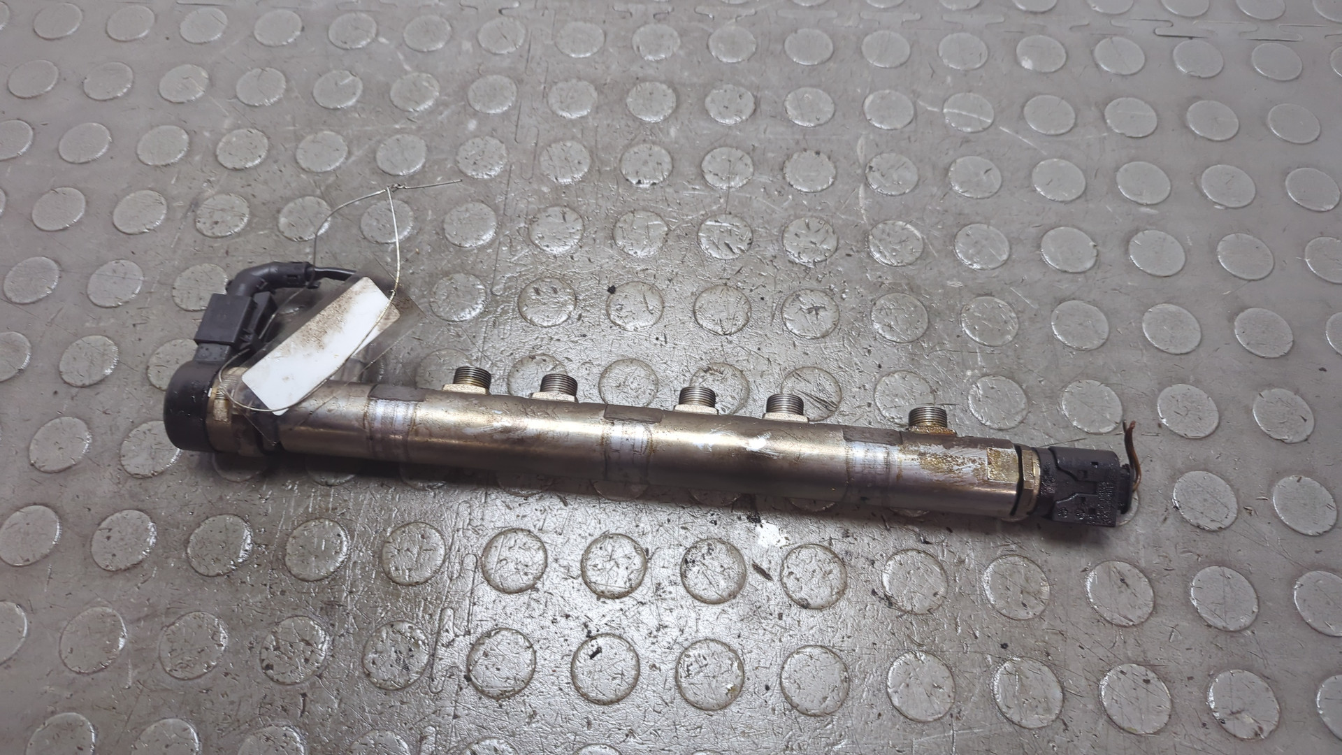 Рейка топливная (рампа)