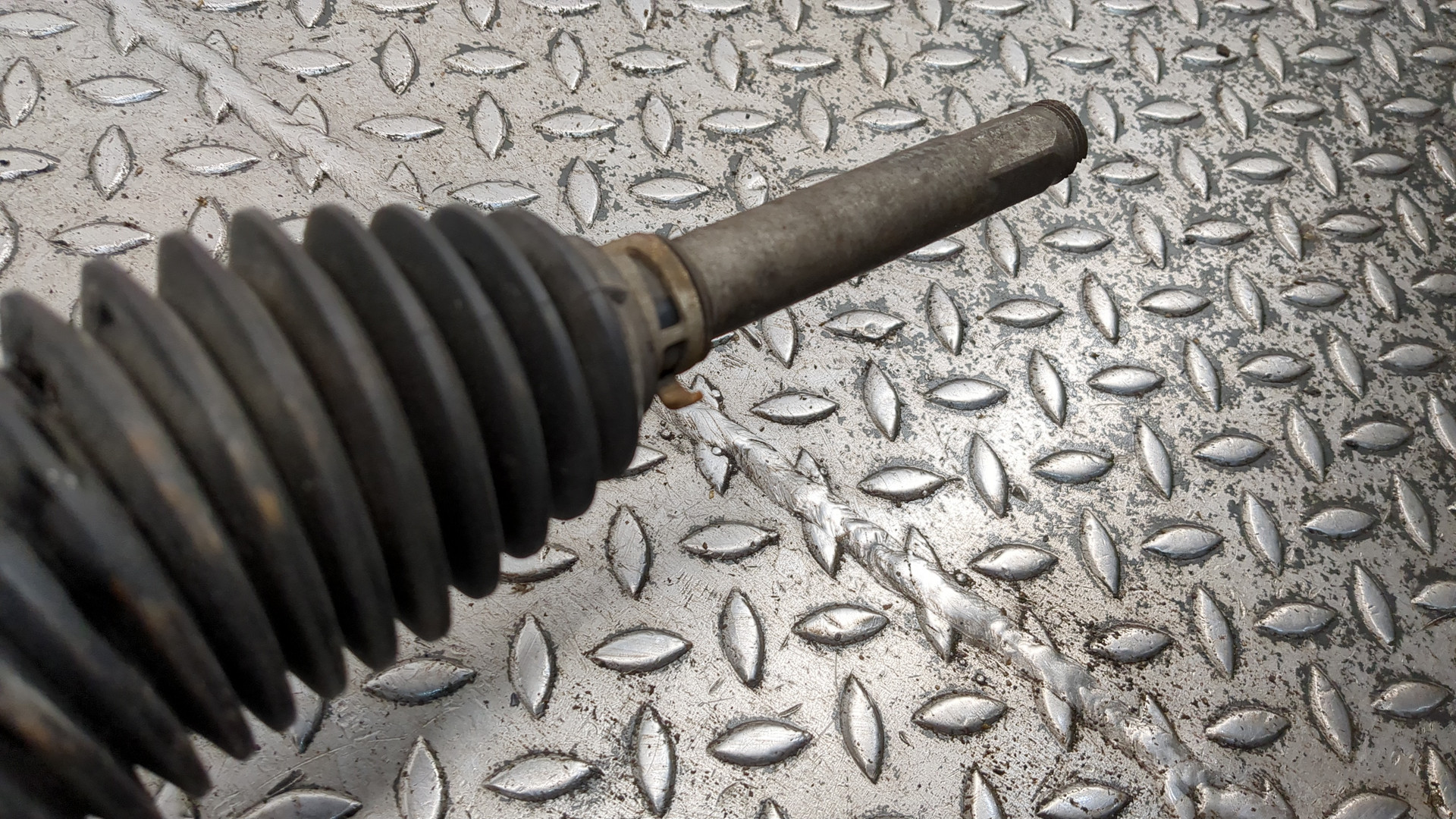 Рейка рулевая