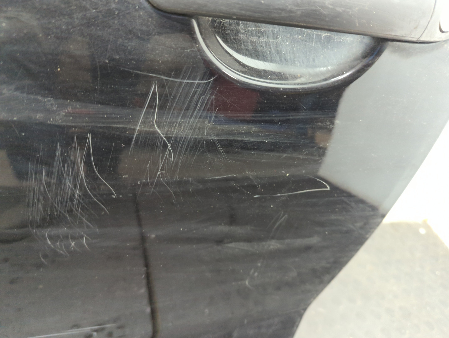 Дверь передняя левая