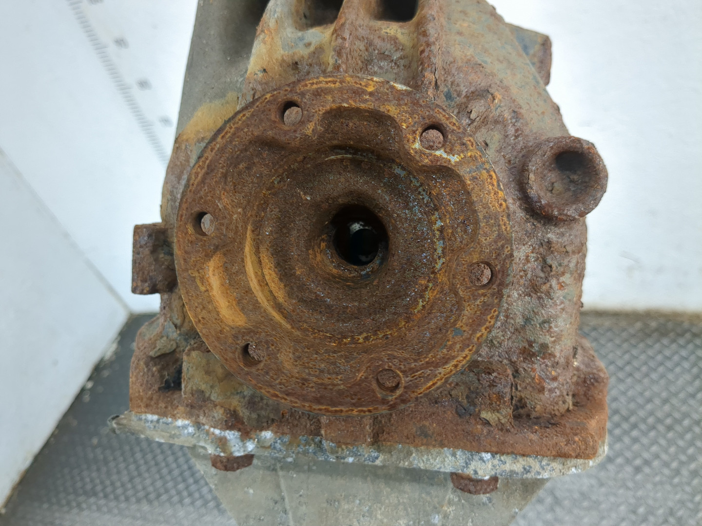 Редуктор заднего моста