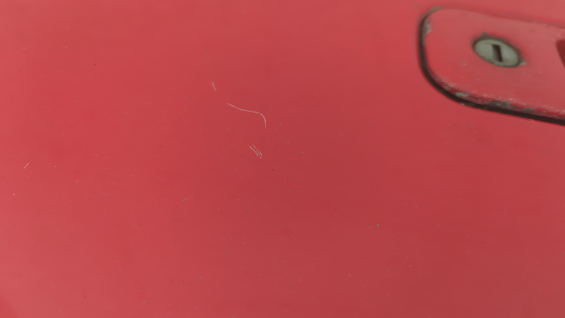 Дверь багажника