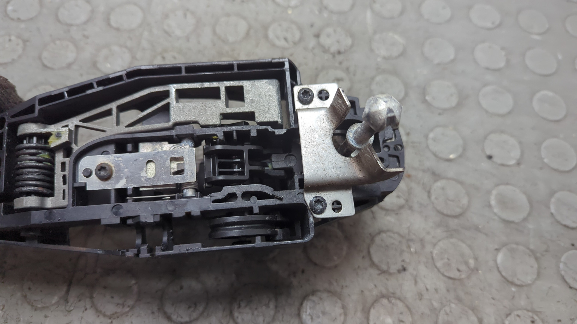 Ручка двери наружная