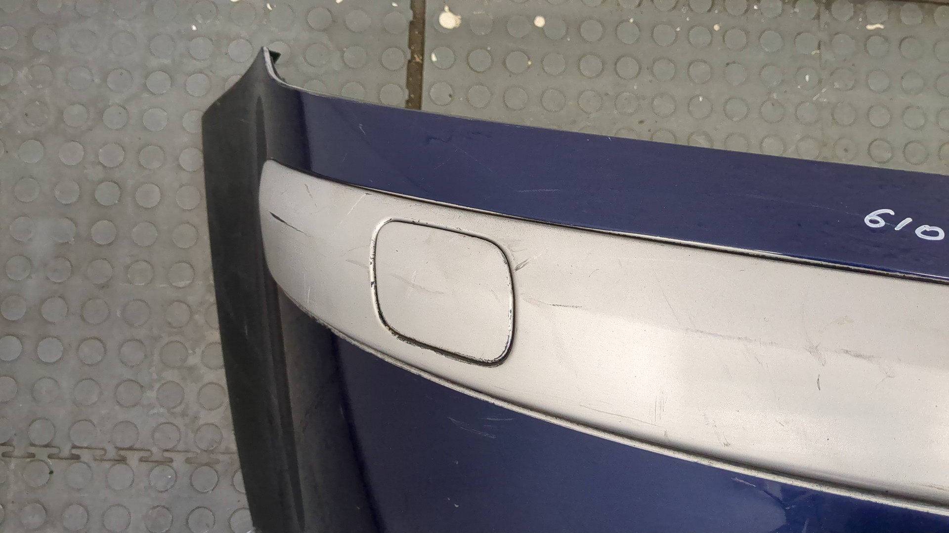 Бампер передний