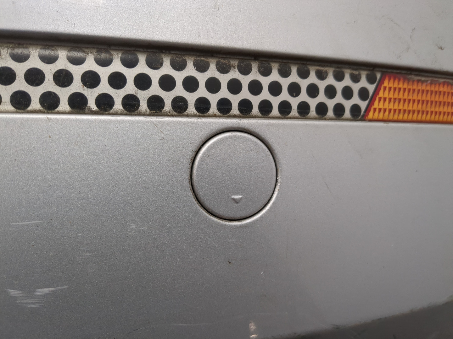 Бампер задний