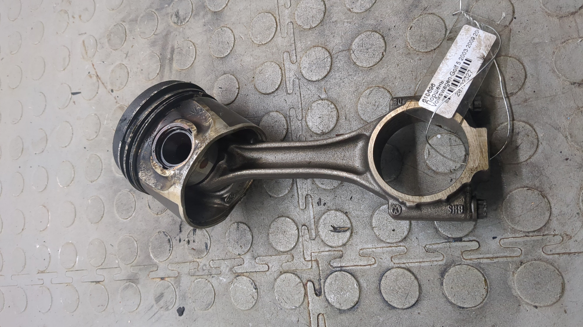 Поршень для Golf V (1K1) 2003-2009