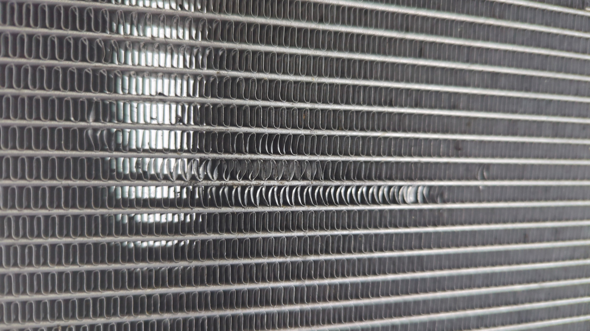 Радиатор охлаждения двигателя основной