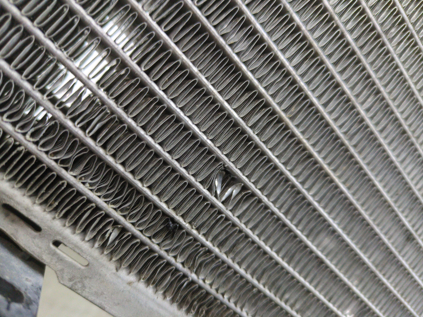 Радиатор охлаждения двигателя основной