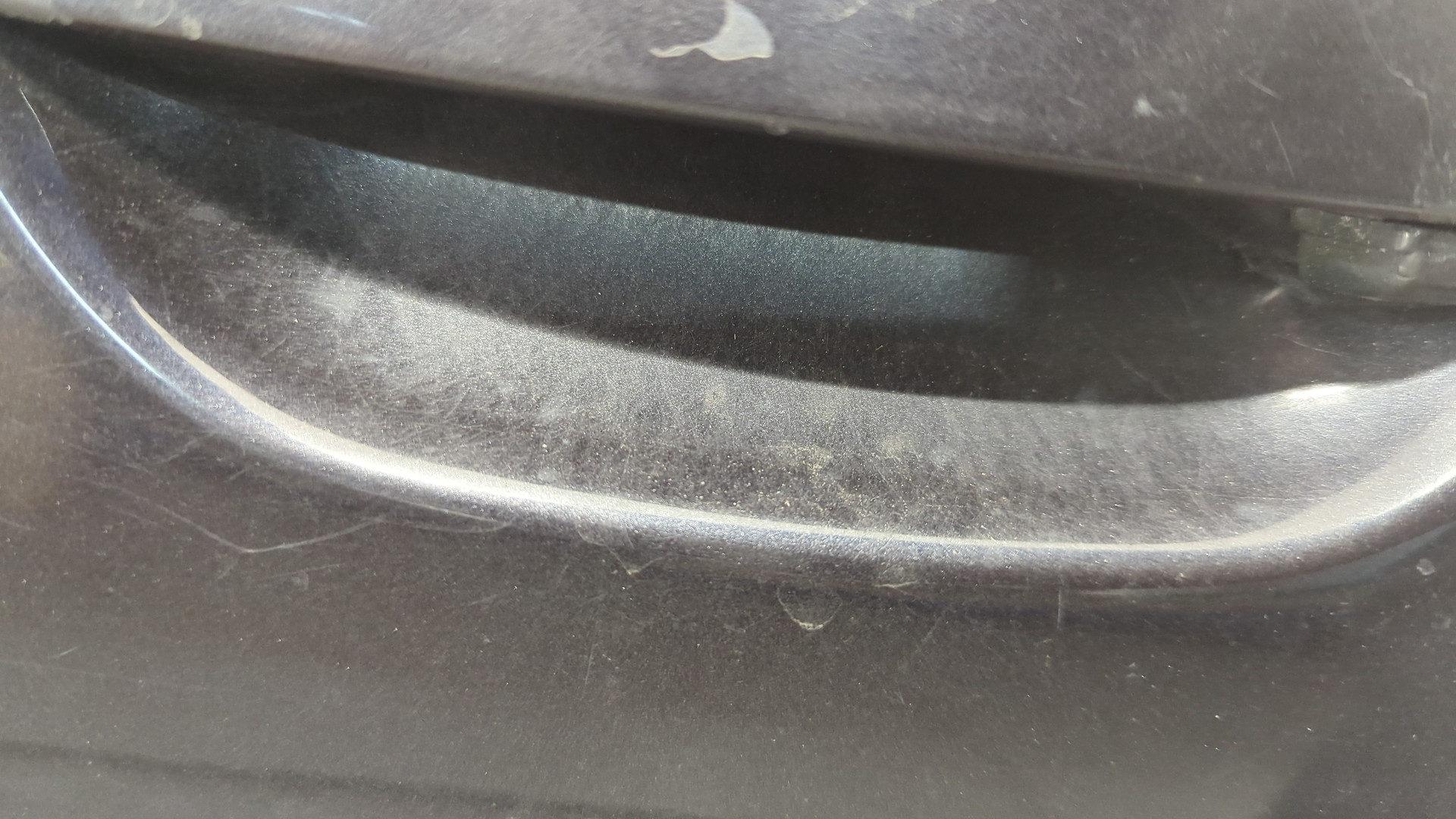 Дверь передняя левая