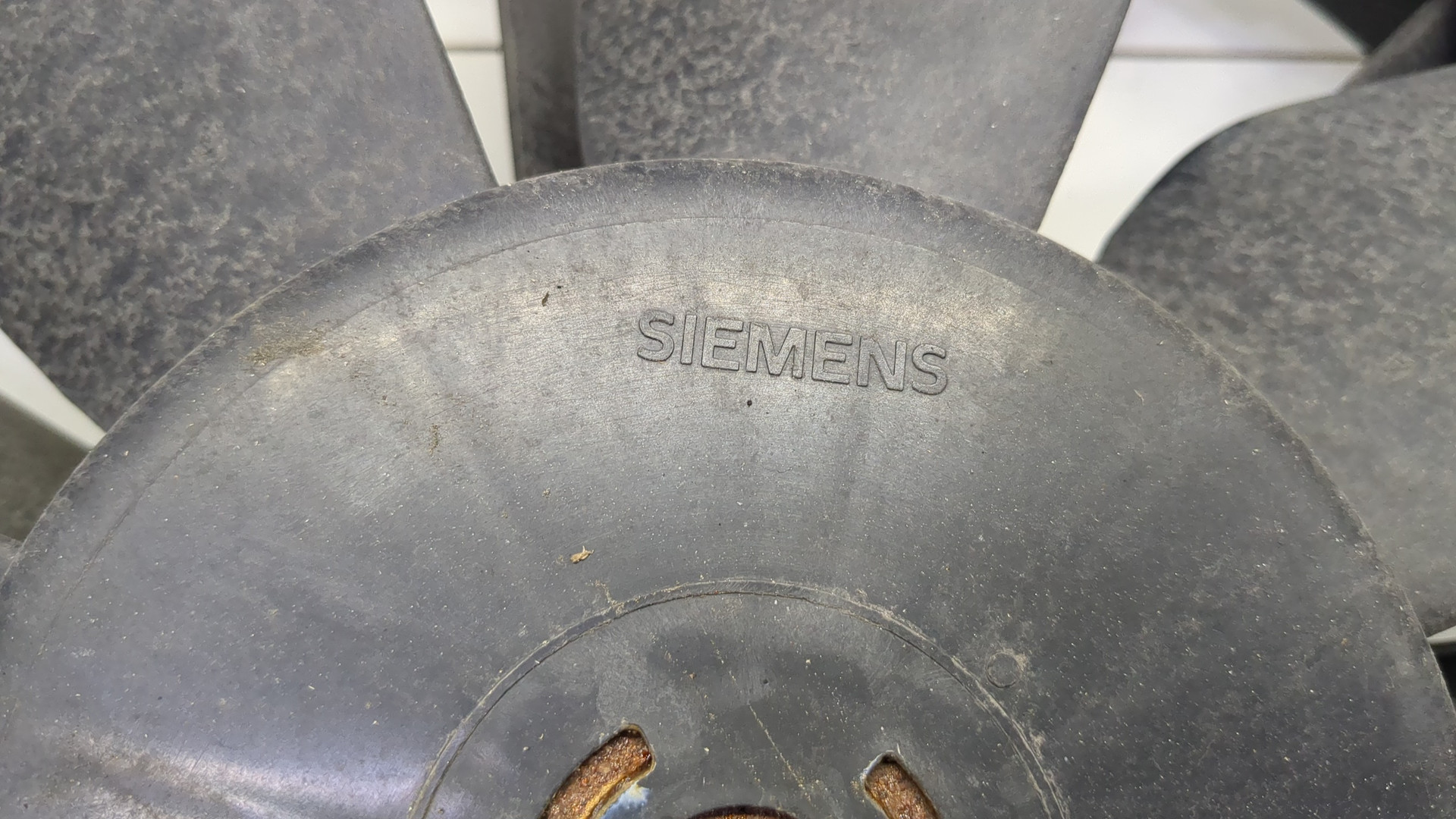 Вентилятор радиатора