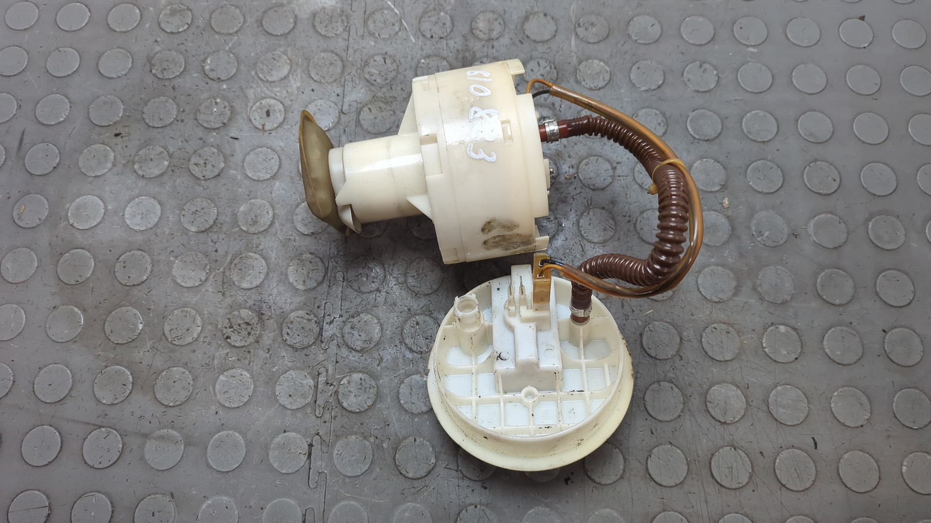 Насос топливный электрический