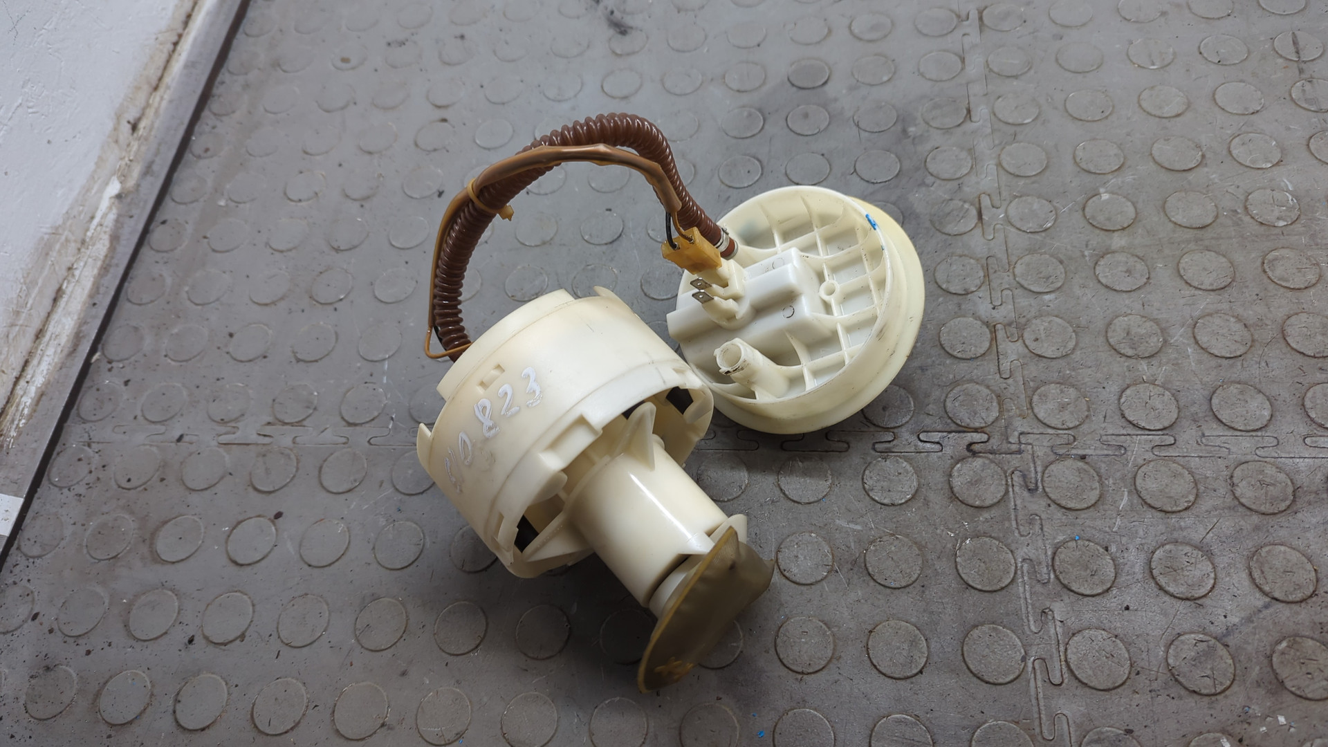 Насос топливный электрический