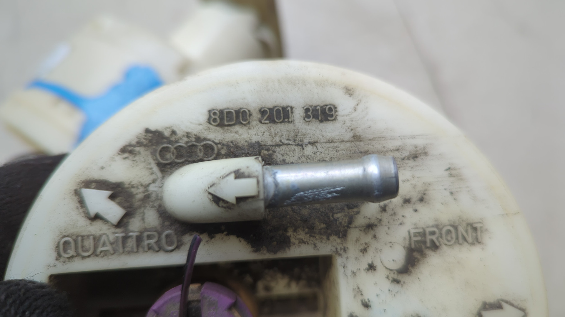 Насос топливный электрический