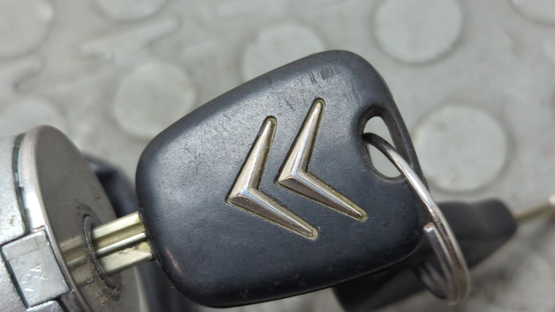 Замок зажигания