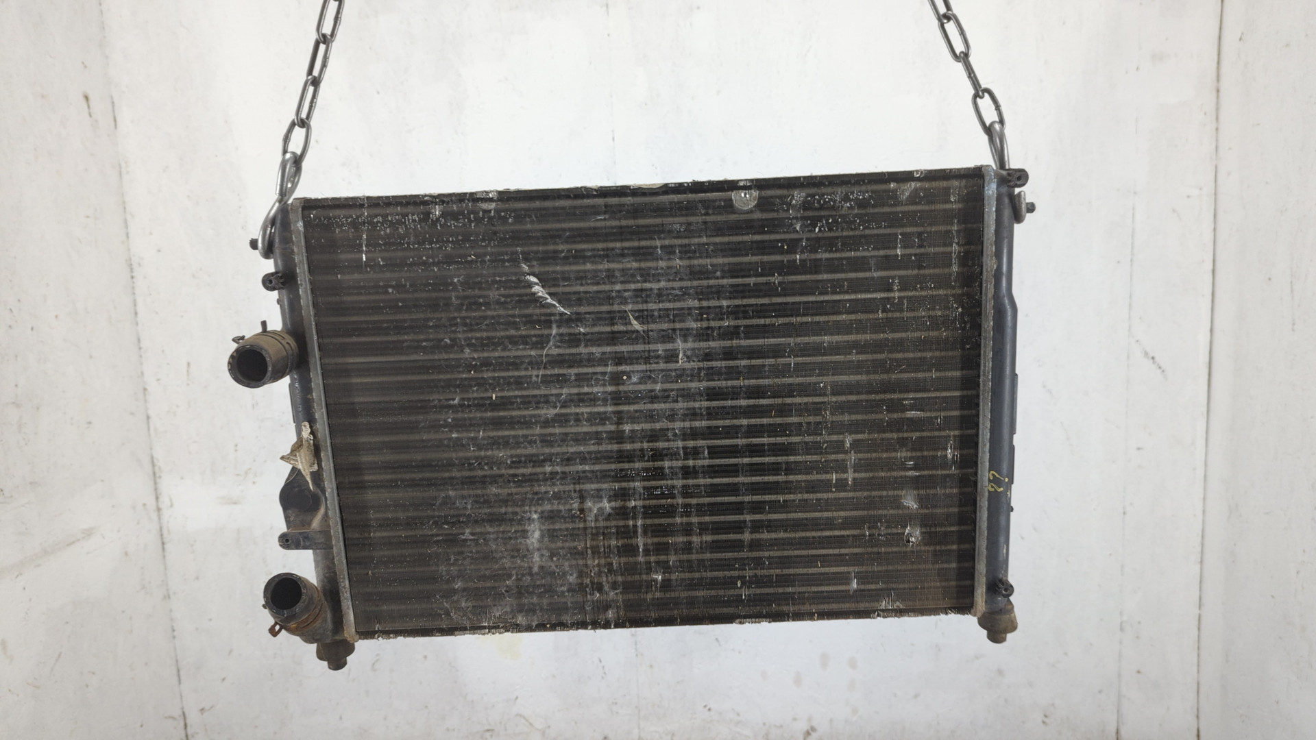 Радиатор охлаждения двигателя основной