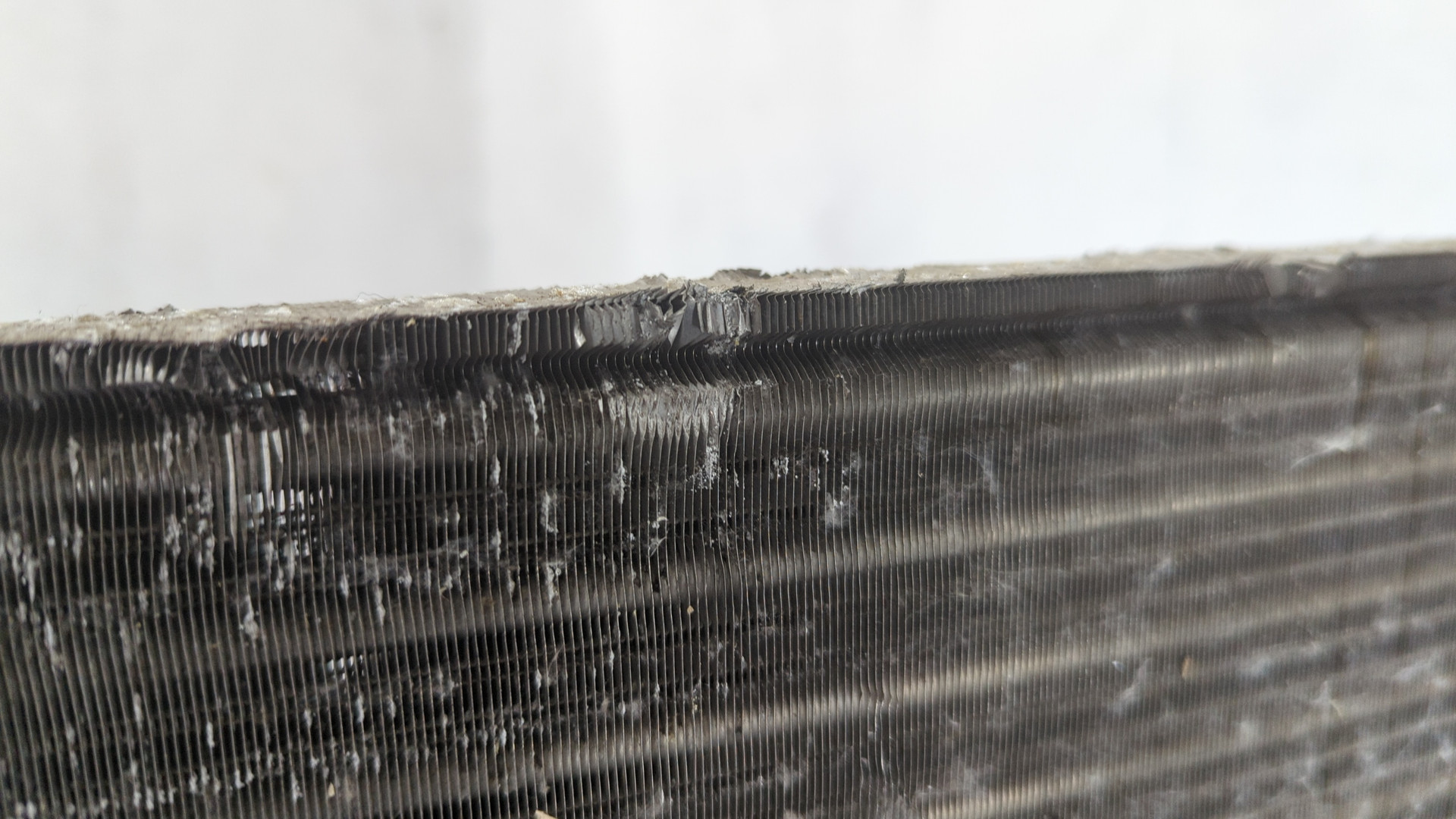 Радиатор охлаждения двигателя основной