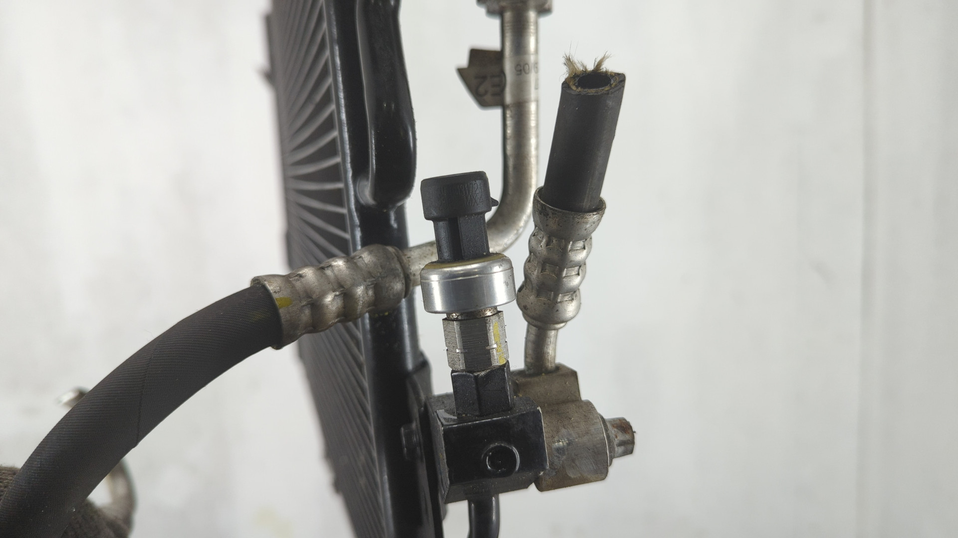 Радиатор кондиционера / конденсер