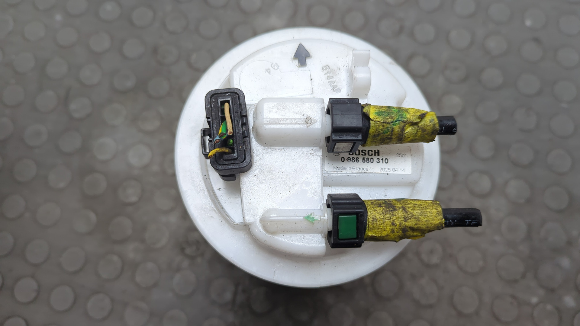 Насос топливный электрический