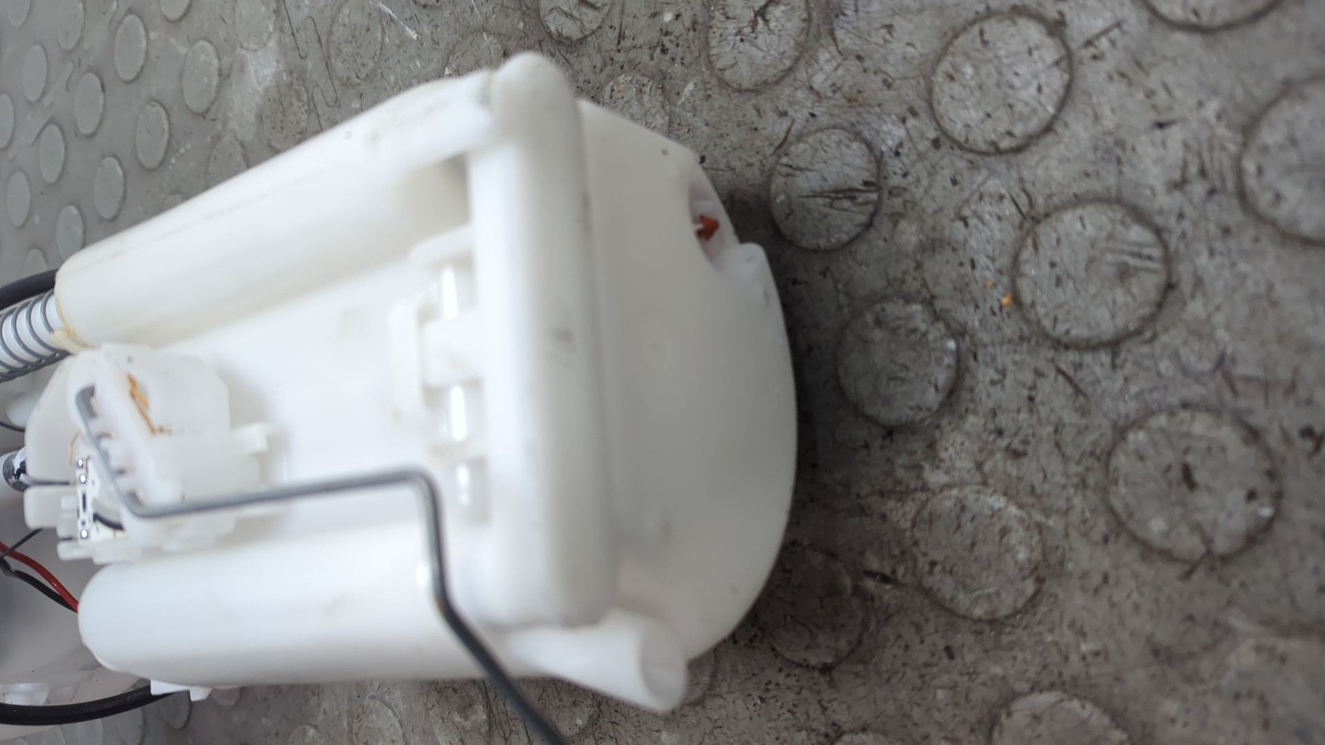 Насос топливный электрический