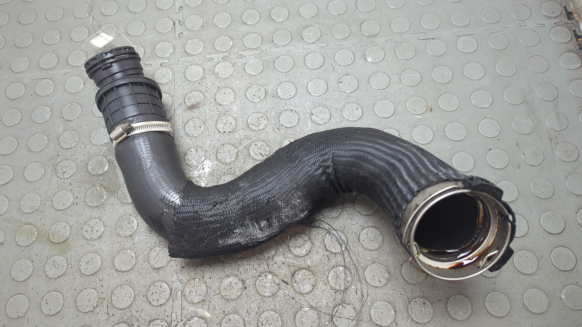 Патрубок интеркулера