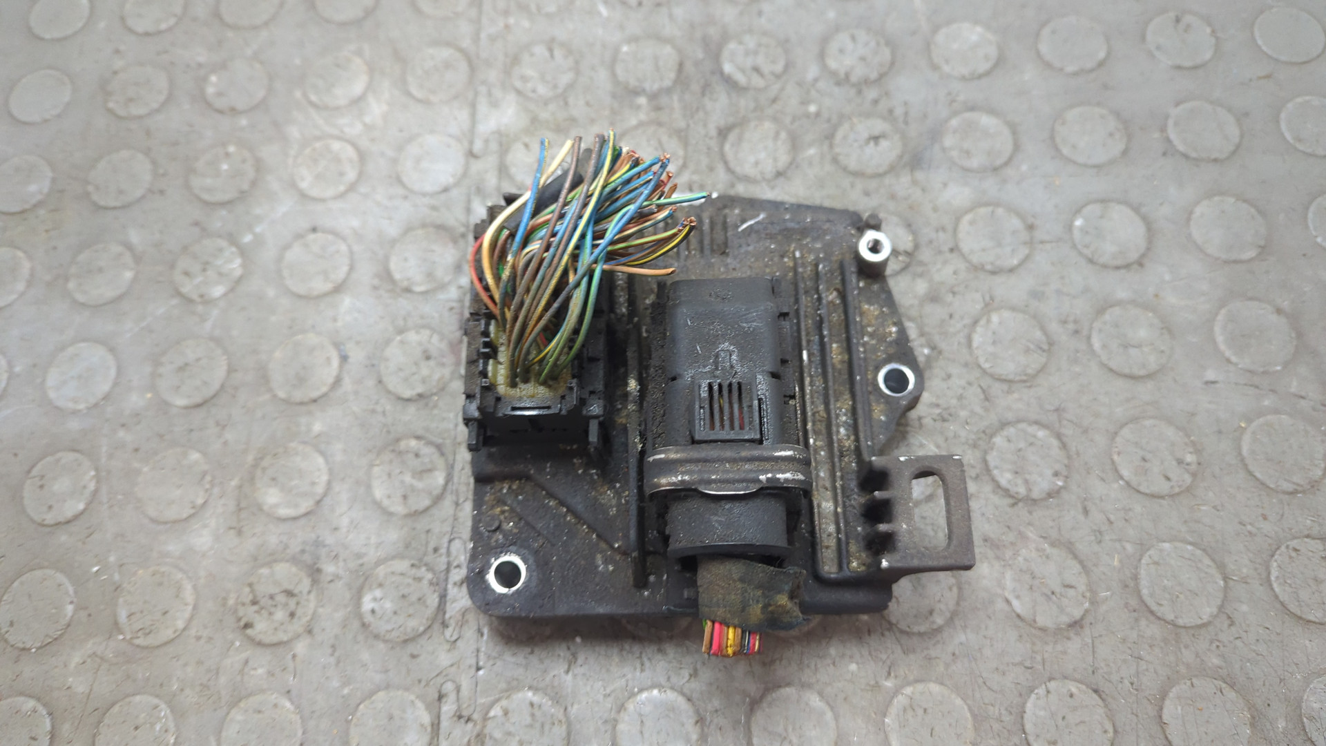 Блок управления двигателем