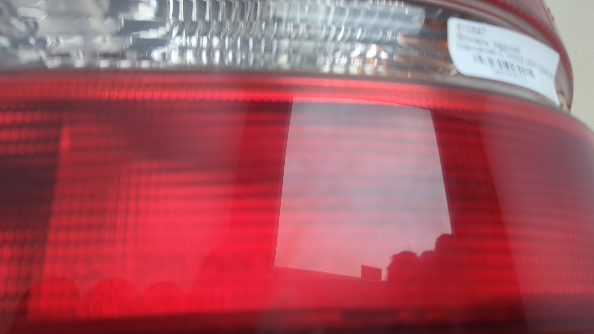 Фонарь задний правый