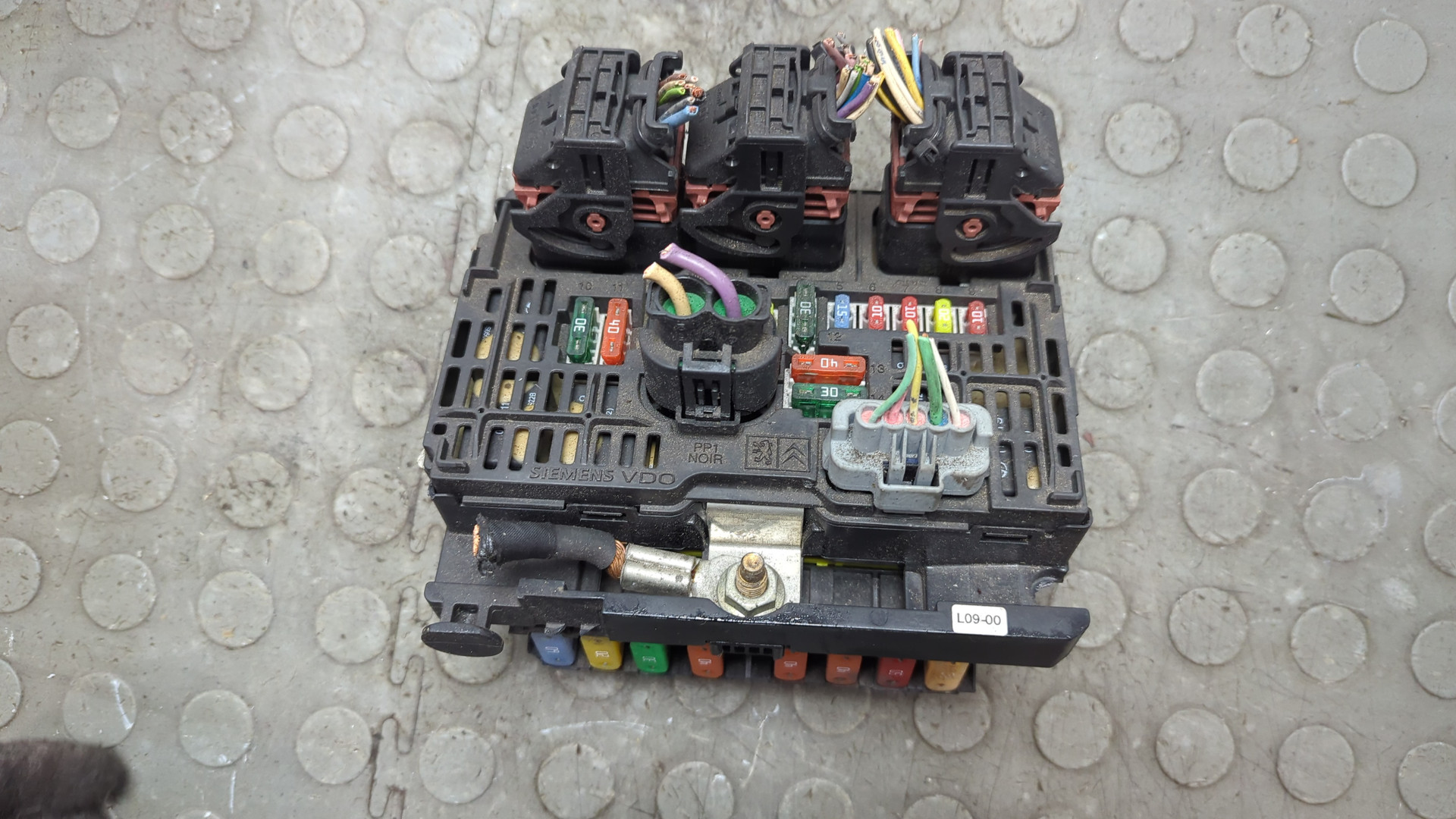 Блок предохранителей