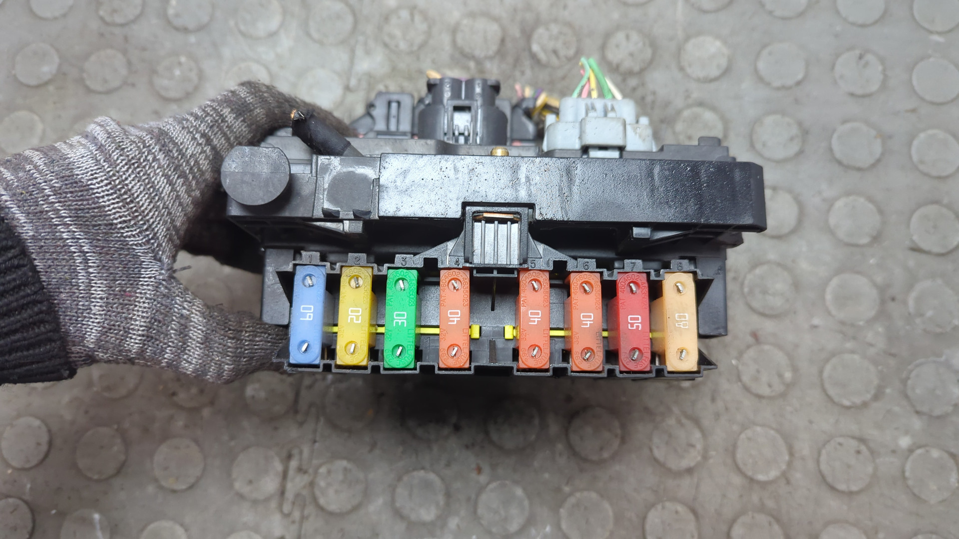 Блок предохранителей