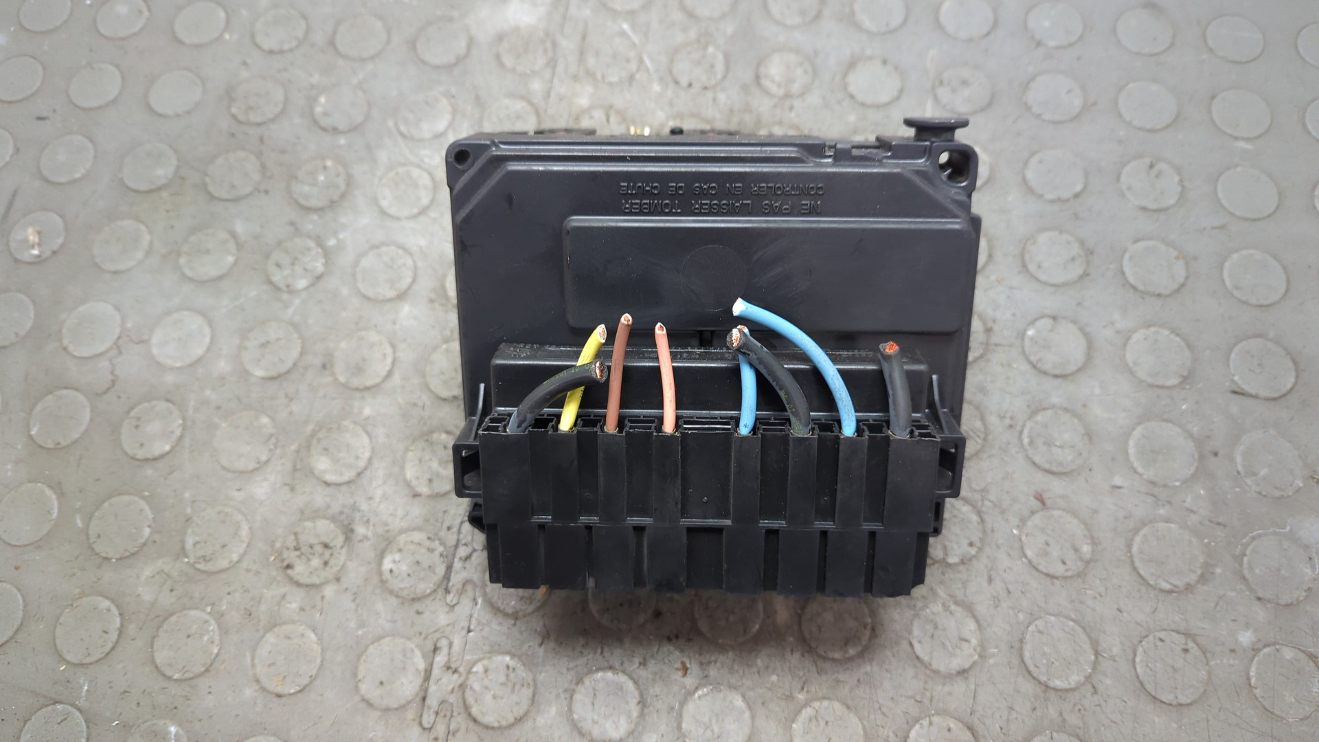 Блок предохранителей