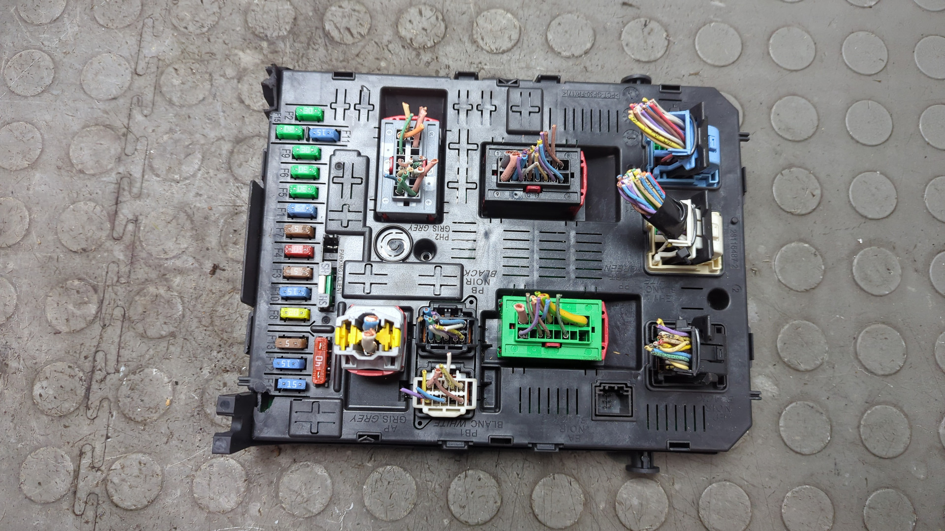 Блок предохранителей