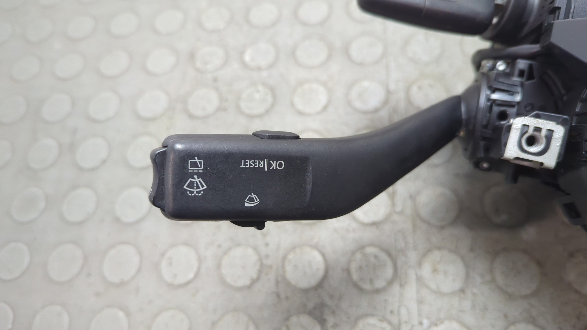 Переключатель подрулевой