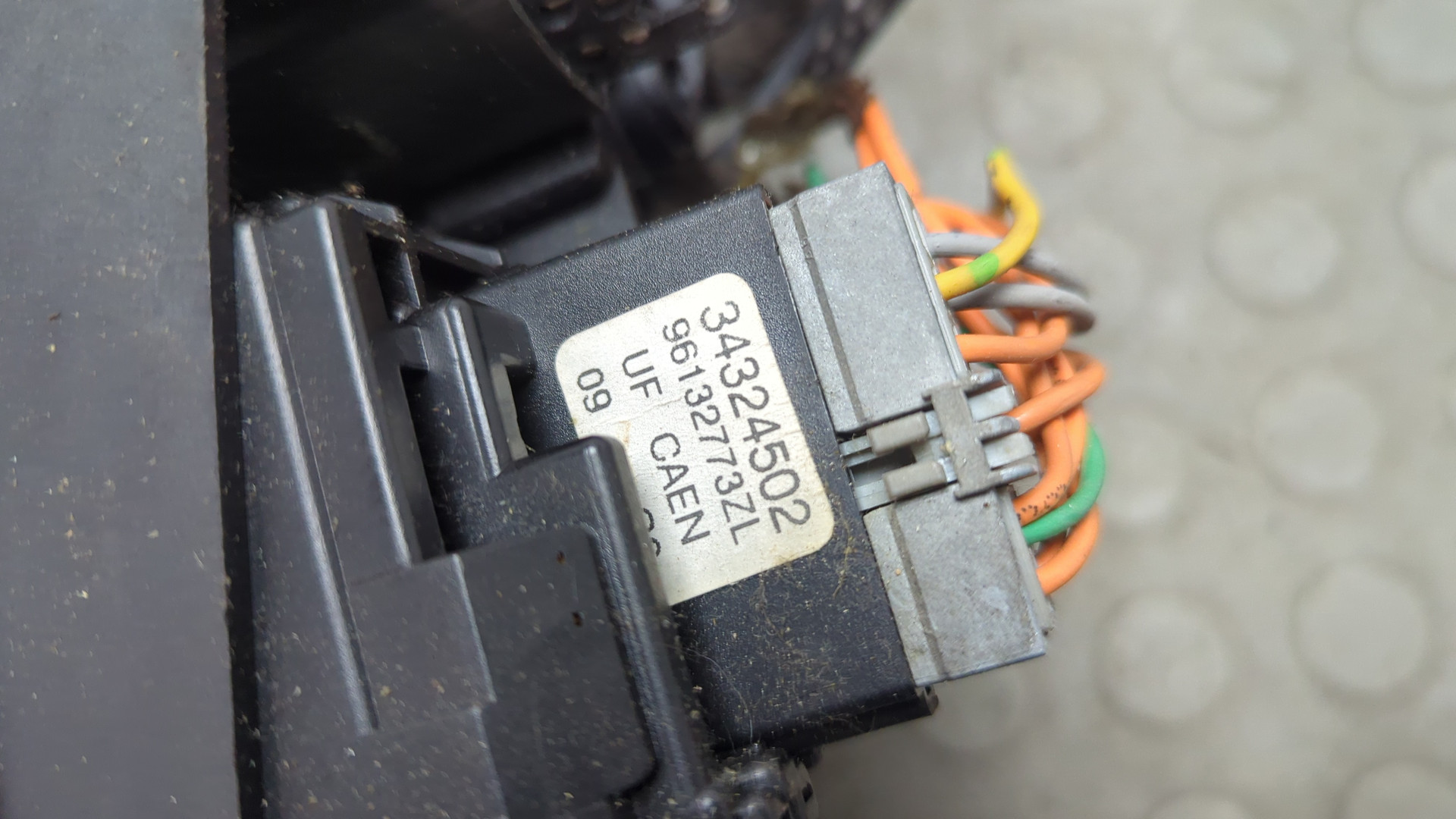 Переключатель подрулевой