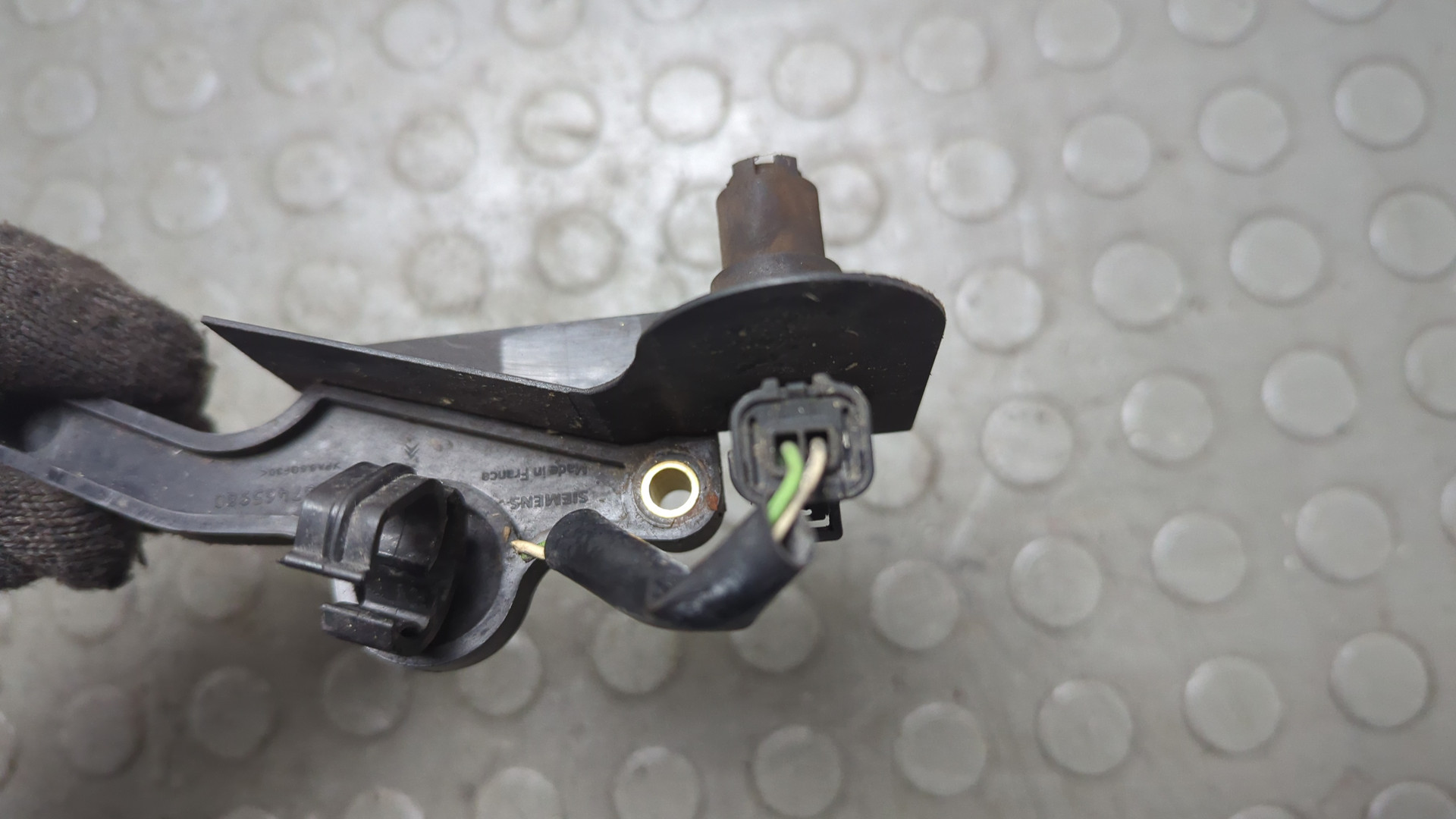 Датчик положения коленвала