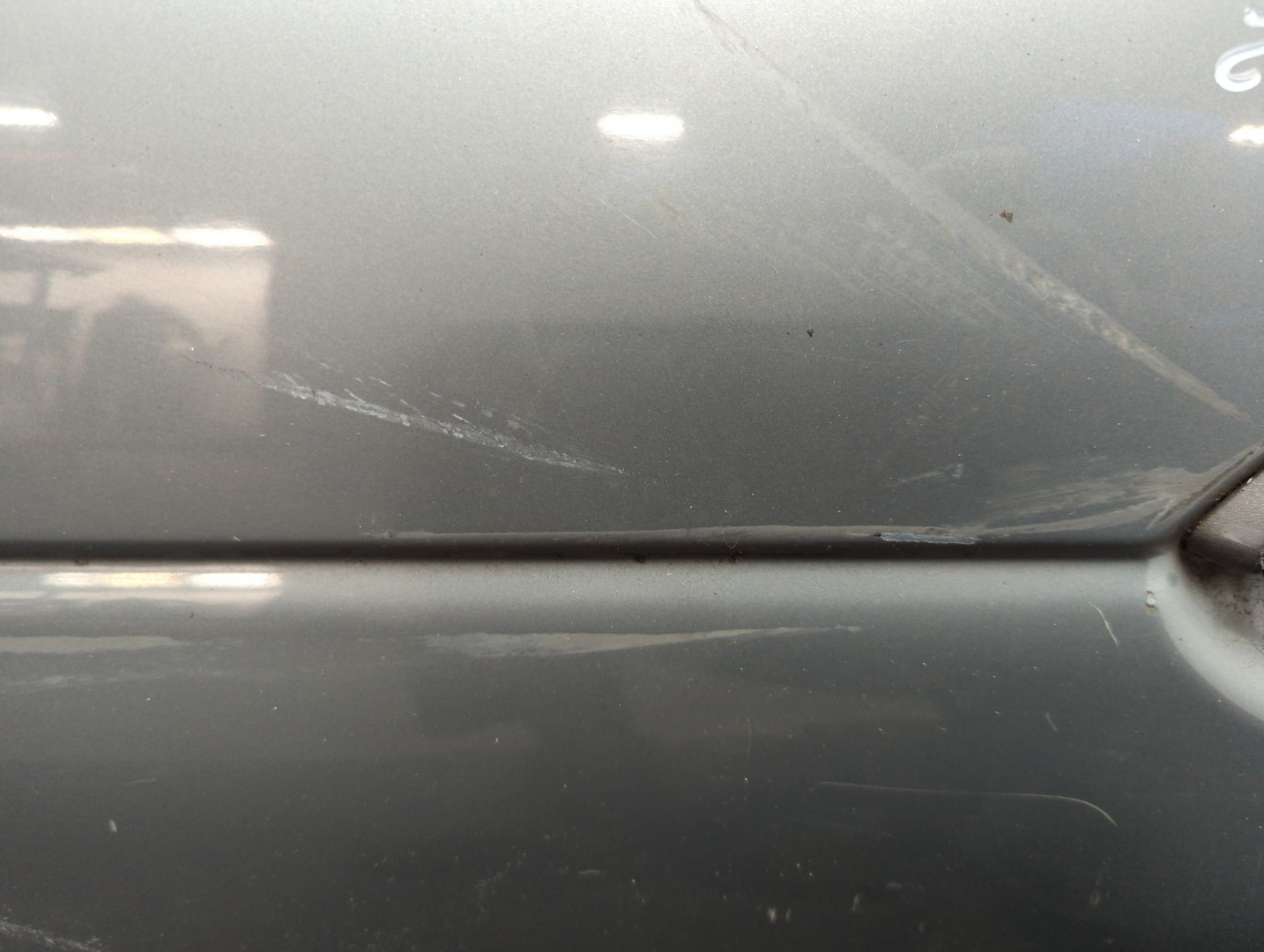 Дверь передняя левая