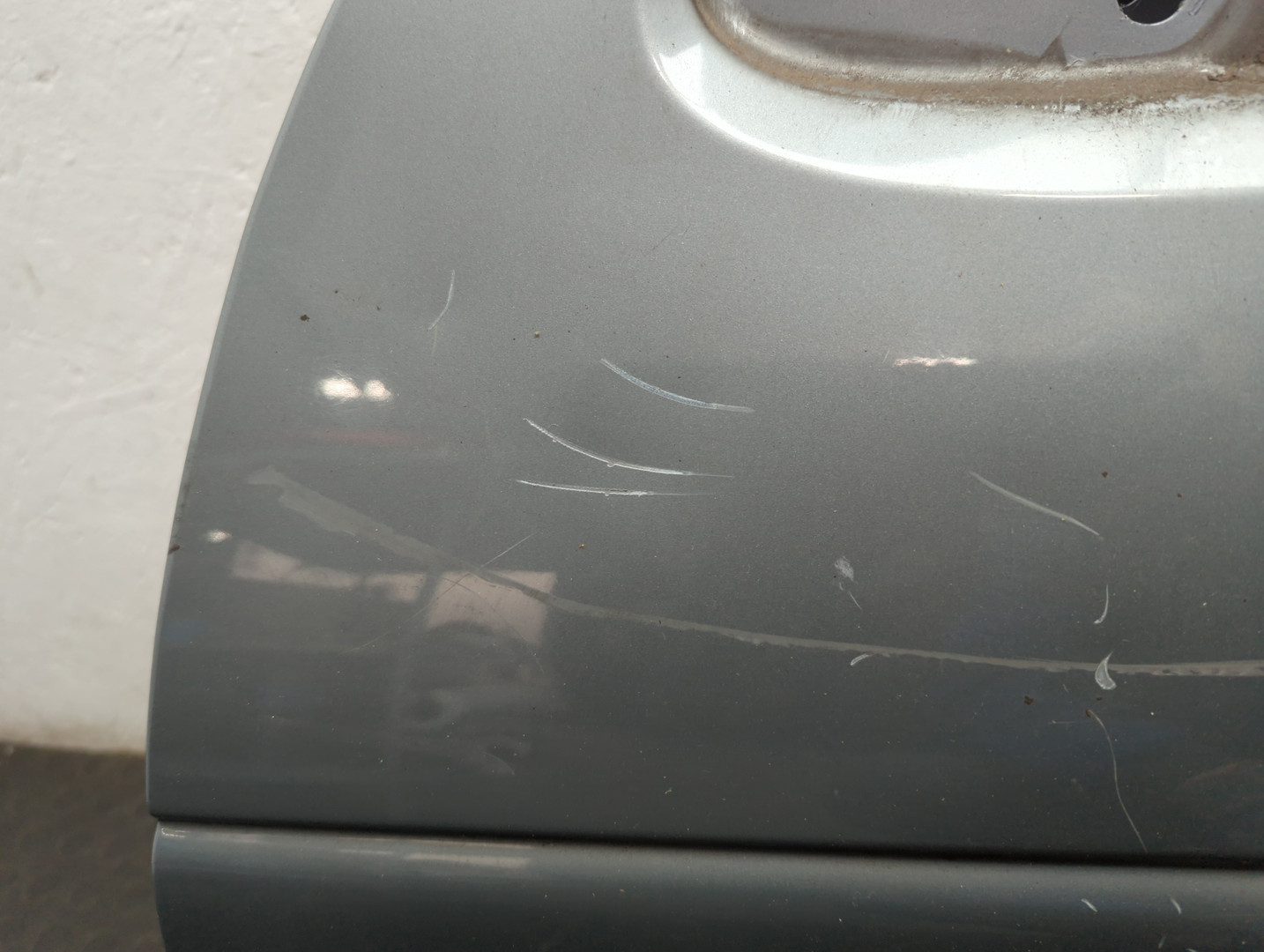 Дверь передняя левая