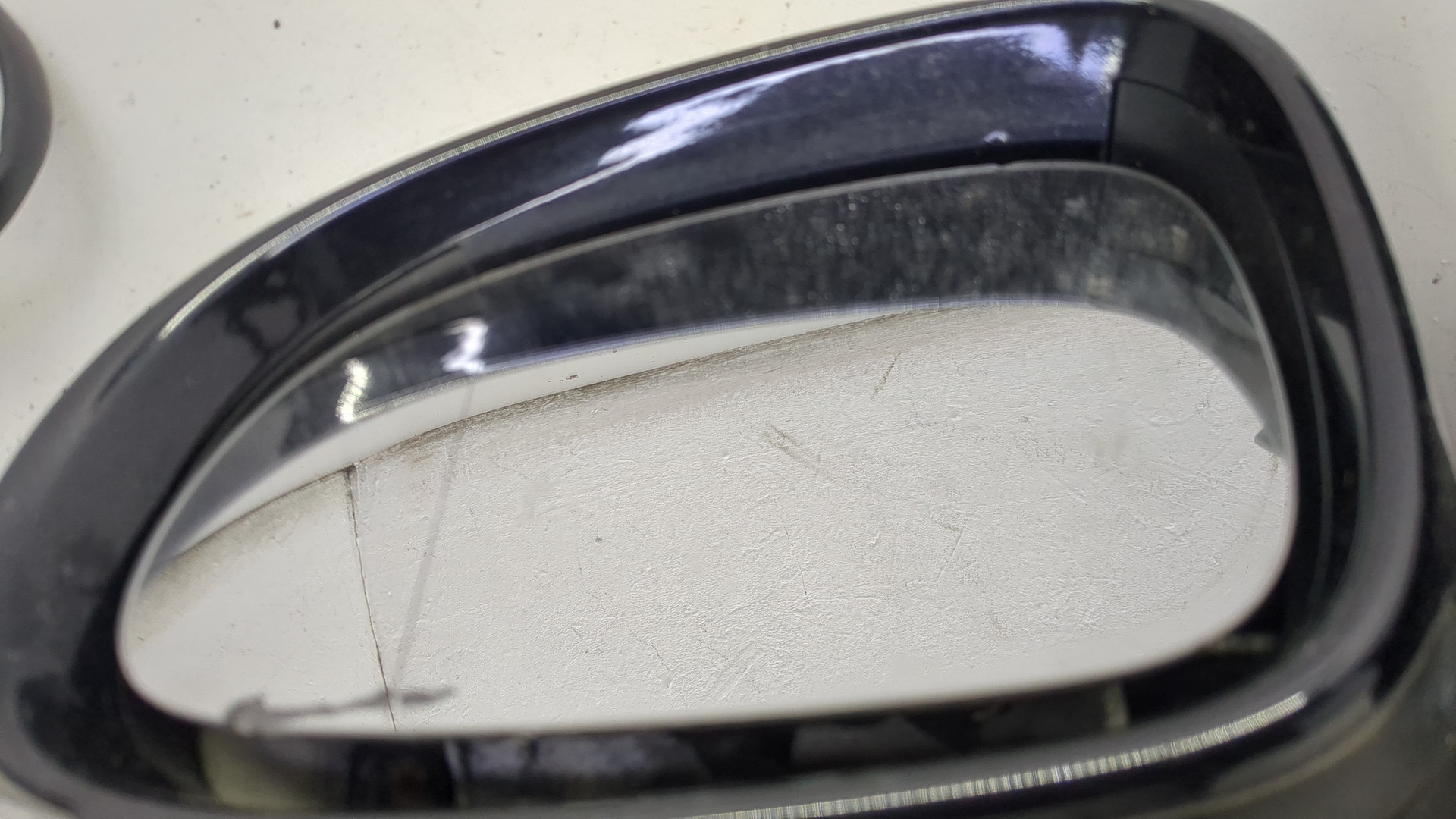 Зеркало левое электрическое